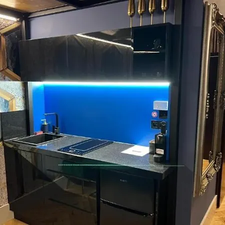 Lux 114
